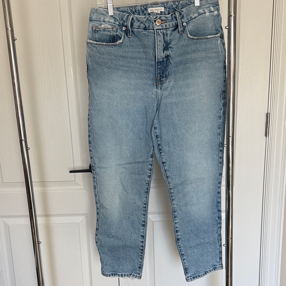 Good American Light Blue High-Rise Women’s Jeans